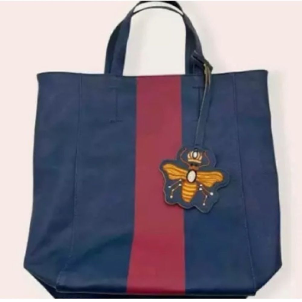 Saks Fifth Avenue Tote Bag Queen Bee tag- Navy Blue w/Burgundy Stripe NWT